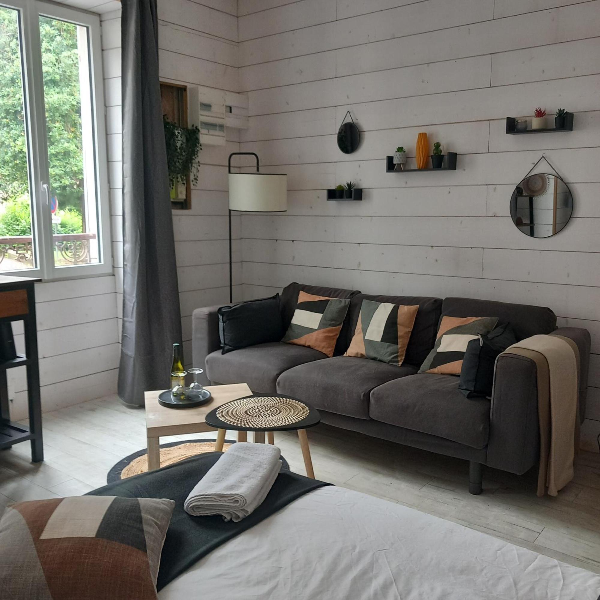 Jls'Tudios " U Sognu" Apartment Cosne-Cours-Sur-Loire Exterior photo